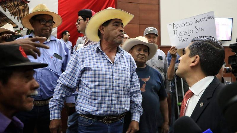 Protesta de productores en el Congreso de Zacatecas